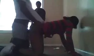 আনহাতে তাইৰ বন্ধু, আ ...
